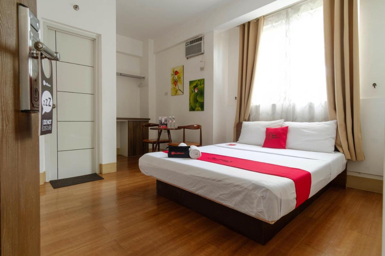 Reddoorz Near V Mapa Station Hotel Manila Exterior photo